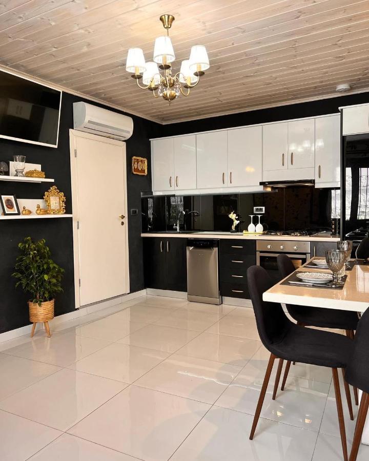 Katerina 2 Bedroom Luxury House ไซคิย์นธอสทาวน์ ภายนอก รูปภาพ