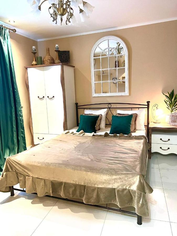 Katerina 2 Bedroom Luxury House ไซคิย์นธอสทาวน์ ภายนอก รูปภาพ